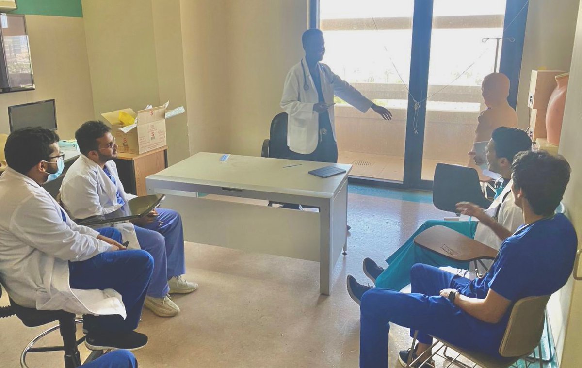 PreClinicalSC's tweet photo. بنهاية يومنا نكون انتهينا من الـ respiratory system 🫁✅..
وأخذنا اليوم مع المنتورز كيف نعمل RS examination، وأكيد كلكم صرتوا معلمين فيه وما فيها كلام😎

وكفو والله عليكم يا #Med20 خلصتوا بنجاح من 2 systems، وباقي لكم 2 systems👏🏻

#PCSC_2022 https://t.co/hRfVON1fIm