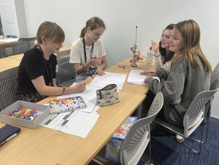 SheringhamHigh's tweet image. Four Year 10 students who study Biology GCSE were invited to the University of East Anglia’s “Biology Unlocked” programme. They analysed skulls of exotic animals and infected plants with diseases. Matilda, Kacey, Mya, Emily, and Miss Gardener thanked the UEA team.
