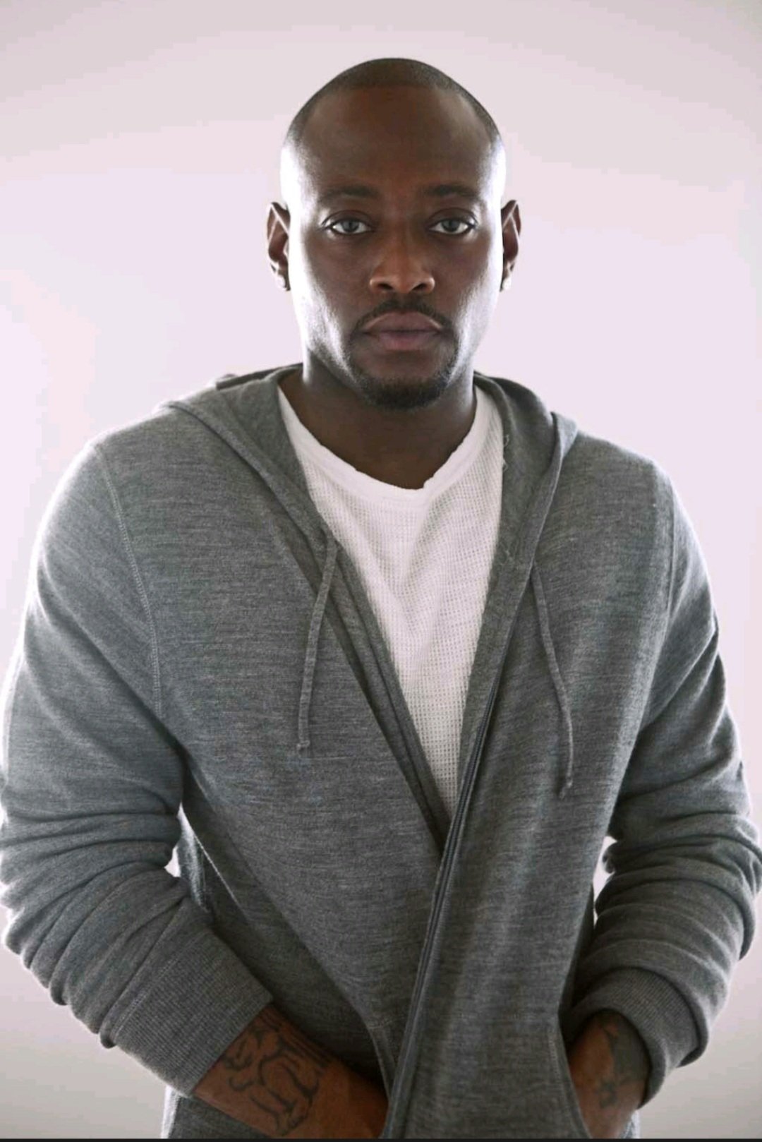 Happy birthday to our brotha Omar Epps 
