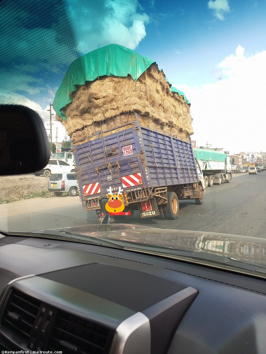 a3Route's tweet photo. 16:43 mlolongo, sijui imepita makarao wangapi. Just not safe  https://t.co/Cd13kaXPEX via @Kenyanfirst