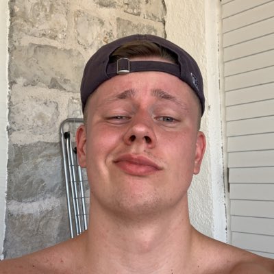 Kegertcsgo's tweet image. #NewProfilePic #dreelow fick bli en kopia av den gamla