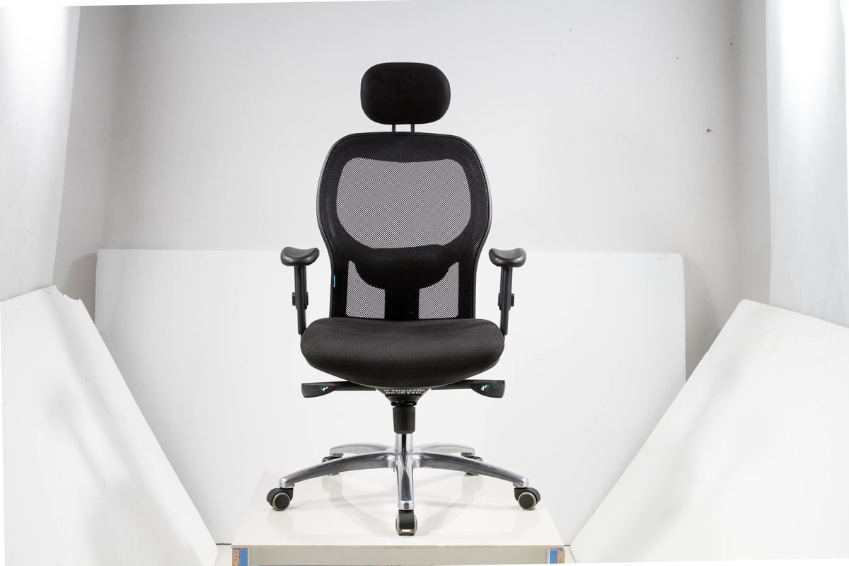 Sihoo hot-sale ergonomic office chair M35

Multi-functional mechanism with 5 position locked
Waiting for your inquir

Web: sihoochair.com
Email: export035@sihoo.cn
Wechat/Whatsapp：+86 17827786901

#SIHOO #furniture #officechair #ergonomicofficechair #ergonomía #Europe