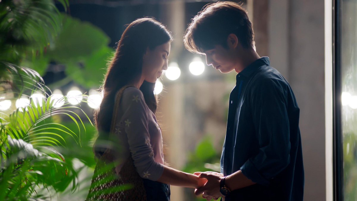 DavikahStand's tweet photo. “เลิกกังวลแล้วอยู่กับคิมนะครับ” โอ้ยยย ใครมาพูดแบบนี้ใส่ เขินบิดนะ บอกเลยย  #คืนนับดาวEP14 https://t.co/w1uOp0M4Dx
