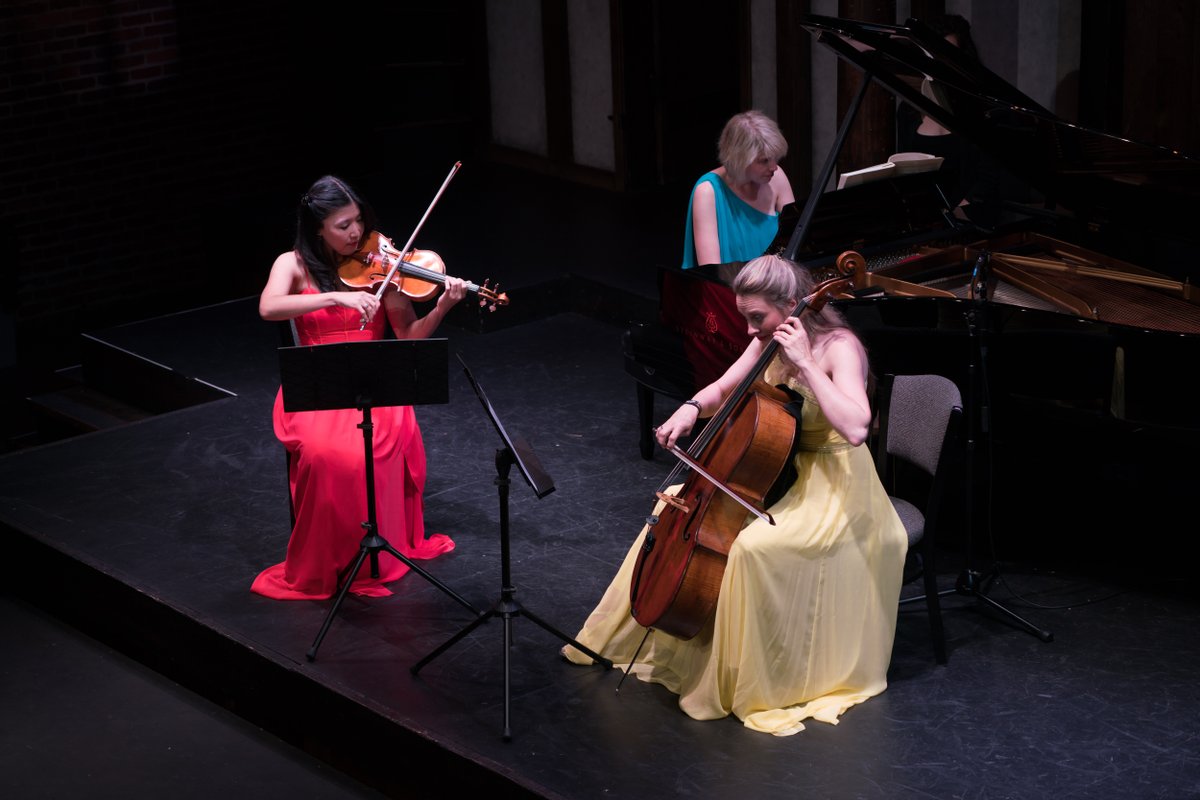 Big news for our 2022-2023! You'll find us traveling to Tifton, GA on October 10, 2022 as part of The ABAC Presents! Performing Arts Series.

news.yahoo.com/carole-king-so…

#tour #classicalmusic 
Photo Credit: Chris Helton