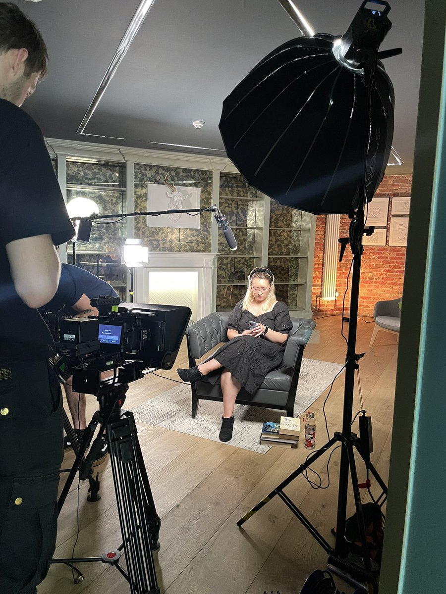 Lecturer in Medieval Literature Studies Dr @alouisemorgan is filming on campus today, for our EngLit and Creative Writing @springpod Spotlight -Why do stories matter? 📚 More coming soon! #subjectspotlights #springpod @uniofsurreyarchives