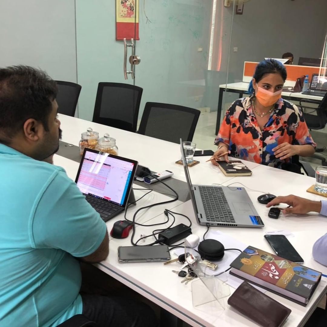 TMPLPK's tweet photo. Today team TMPL did itself proud with our sales team nabbing a meeting with the @PriceOye_pk operations team for a possible collaboration. Onwards &amp; upwards!

#TMPL #PriceOye #collaboration https://t.co/ZB6cFEXdXJ