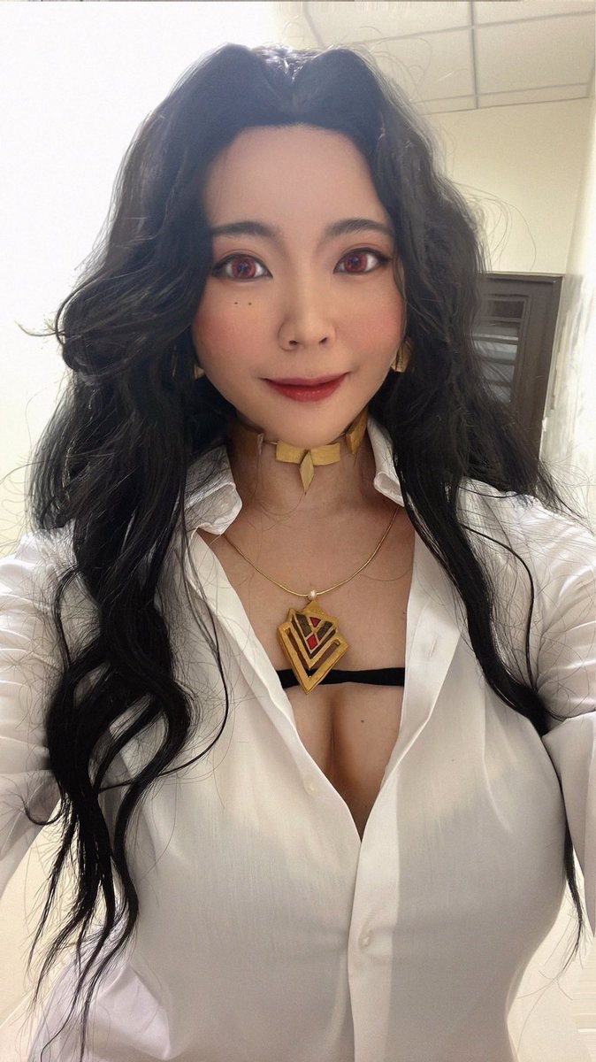 yay_0827's tweet image. Omg you are soooo hot💕💕💕💕 can’t wait for your debut💕💕💕💕💕
#NIJISANJI_EN #ScarleYonaguni #ScarleArt ❓#ILUNA #cosplay