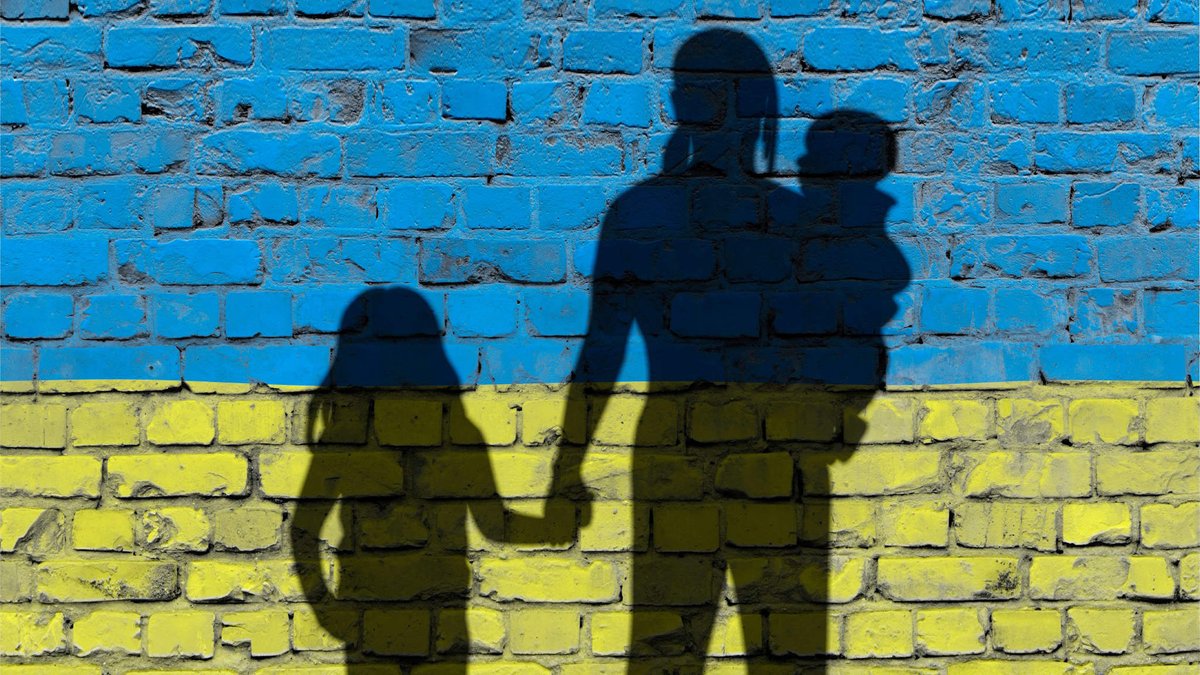 In augustus 2022 starten DACHSER en <a href="/terredeshommes/">테레</a> een gezamenlijk project in Oekraïne. Het project biedt kinderen, tieners en hun gezinnen therapeutische hulp om de door de oorlog veroorzaakte trauma's te verwerken. Lees meer in het artikel: dachser.nl/nl/mediaroom/D…