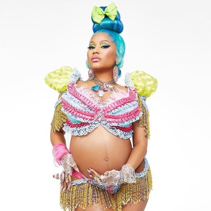 minajcravebr's tweet photo. “Amor. Casamento. Carrinho de bebê. Transbordando de empolgação e gratidão. Obrigada a todos pelas felicitações”.

— Nicki Minaj no anúncio de sua gravidez há dois anos atrás. 🤍 https://t.co/X2gcNU6No6