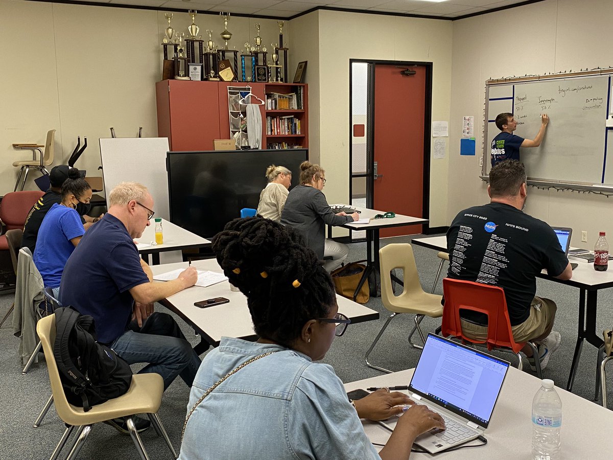 George Tennison (@georgetennison3) on Twitter photo Alief ISDās middle school and high school speech teachers learn about World Schools Debate from Andy Stubbs. <a href="/aliefFineArts/">Alief ISD Fine Arts</a> Alief ISDās middle school and high school speech teachers learn about World Schools Debate from Andy Stubbs. <a href="/aliefFineArts/">Alief ISD Fine Arts</a>