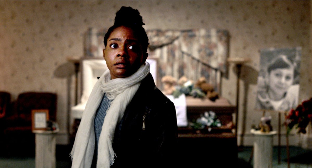 <a href="/FantasiaFest/">Fantasia International Film Festival</a> 
THE HARBINGER de <a href="/andymitton/">Andy Mitton</a>  (États-Unis) le 20 juillet à 21h30 
Première mondiale, en présence du réalisateur des producteurs et acteurs, actrices.
INFOS et BILLETS : lnkd.in/e_WAPm_W