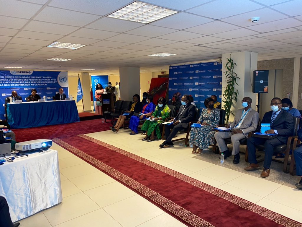 UNFPACameroon's tweet photo. @DrJustinKoffi a pris part au lancement couplé de la tenue du Comité de Pilotage du Projet d’Appui au renforcement des droits des personnes vivant avec handicap,l’accessibilité,les services inclusifs &amp;la non-discrimination au 🇨🇲exécuté par @minasofficiel avec soutien @UN_Cameroon https://t.co/AIhFVHaXoO