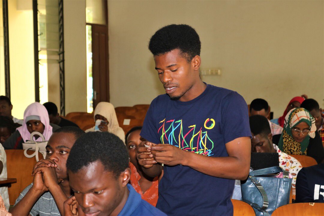 OMDTZ's tweet image. Students who will participate in the litter mapping survey in #Tanga and #Mtwara are receiving extensive training on litter mapping assessment and survey familiarization. #littermapping #map