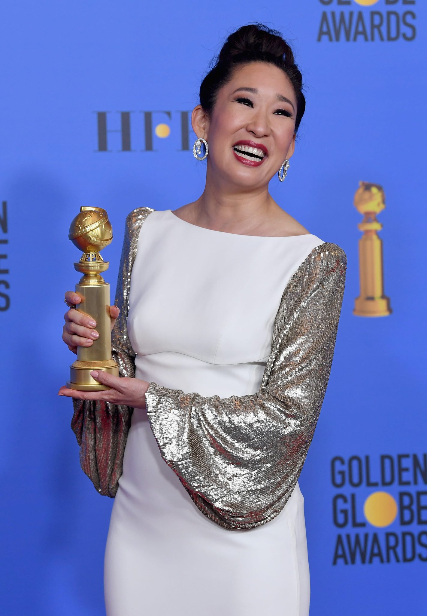Happy bday to my beloved Sandra Oh 