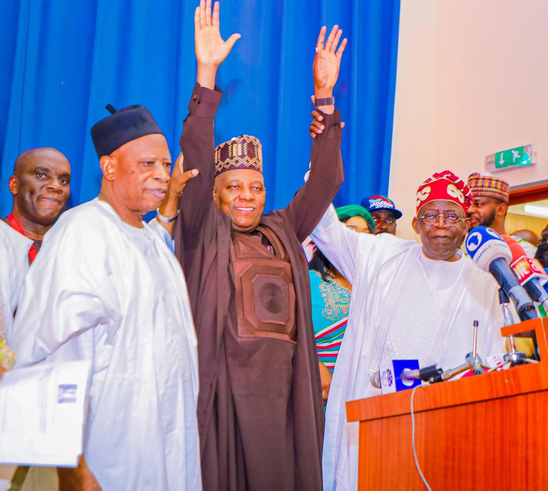 LAGOSEYENEWS's tweet photo. Today our great party, the All Progressives Congress (APC) unveils Senator Kashim Shettima as the running mate of our presidential candidate, Asiwaju Bola Ahmed Tinubu. @officialABAT
@KashimSM
https://t.co/oEPrIrgk2W
#asiwajutinubu
#Muslimticket
#Nigeria #Elections2023