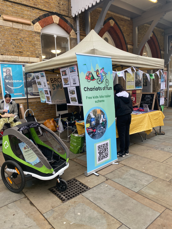 HHcommunitytent's tweet photo. We'll have @Chariots_of_fun with us at the Community Tent this weekend - Sunday 24th July 10am-1pm. Come and try out a bike trailer on the day! You can also book to borrow one for 2 weeks (for free) to try out at home. More info here: https://t.co/AtNsDP21VJ
#hernehill #se24 https://t.co/ErCZxvPcU7