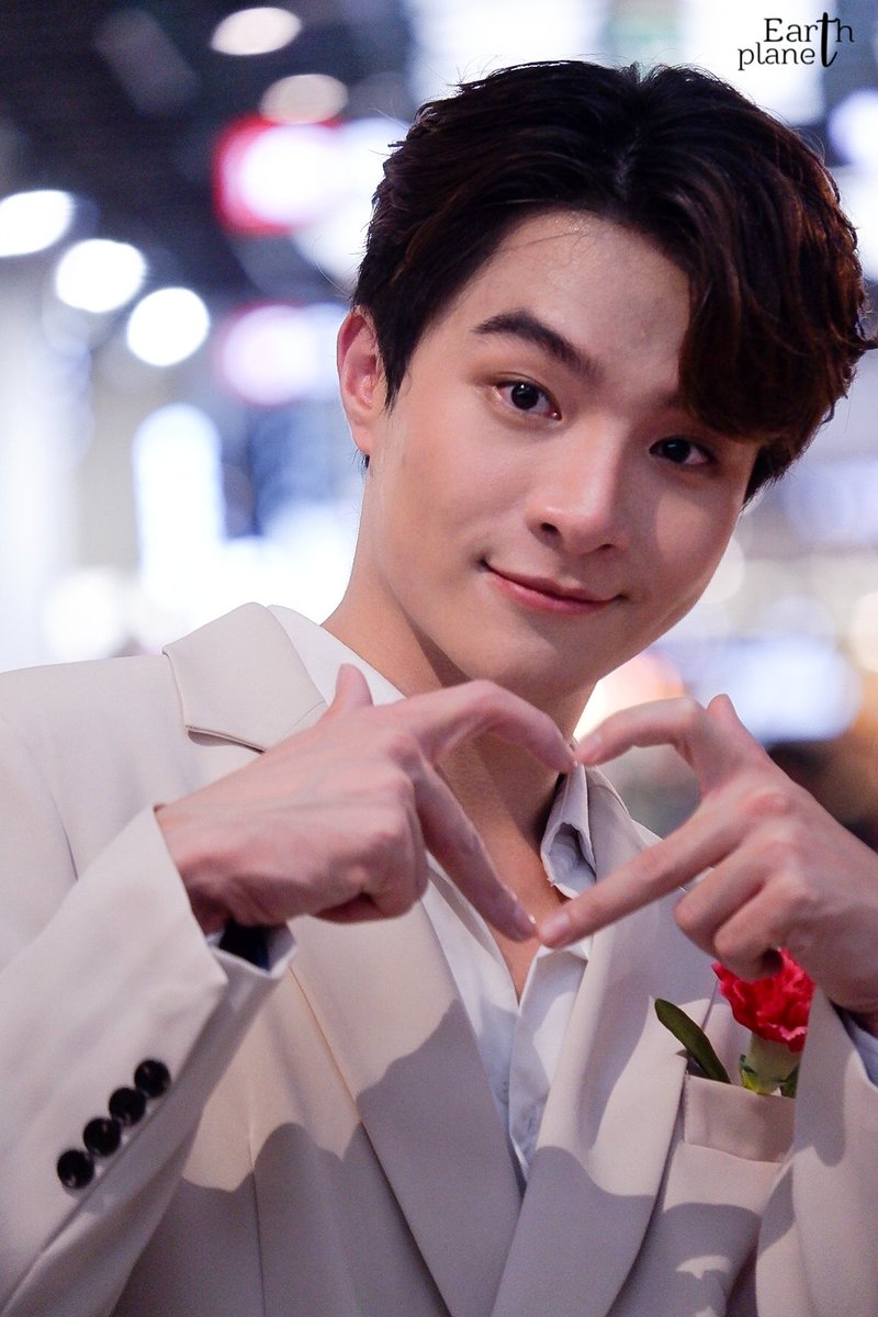 Earth_Planet40's tweet photo. 💚🌏 😍😘
#MellowMoveToChange
#Khundin #คุณดิน
#แอบจองรักเดอะซีรีส์
#MySecretLoveTheSeries
#boyyent https://t.co/HsdNvyonFn