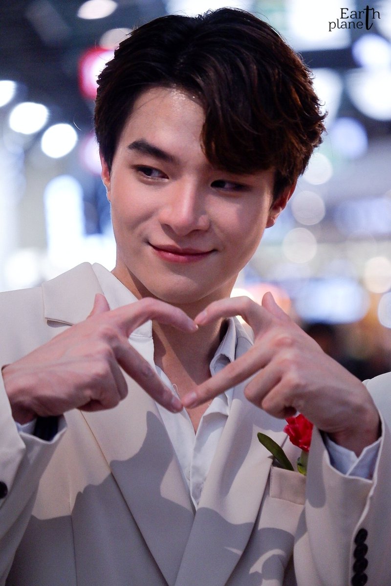 Earth_Planet40's tweet photo. 💚🌏 😍😘
#MellowMoveToChange
#Khundin #คุณดิน
#แอบจองรักเดอะซีรีส์
#MySecretLoveTheSeries
#boyyent https://t.co/HsdNvyonFn