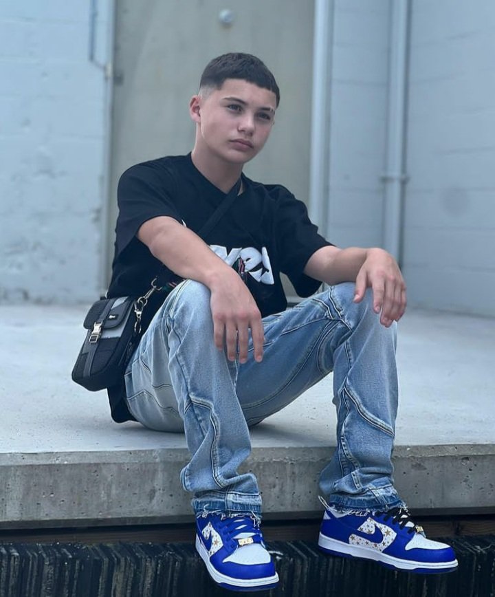 lsosa4331's tweet photo. 𝗗𝗮𝘆 3| 𝗢𝘂𝘁𝗳𝗶𝘁 𝗳𝗮𝘃𝗼𝗿𝗶𝘁𝗲 @jadenwaltonbr @javonwaltonBRA #WaltonDays https://t.co/xWP9OyGEiG