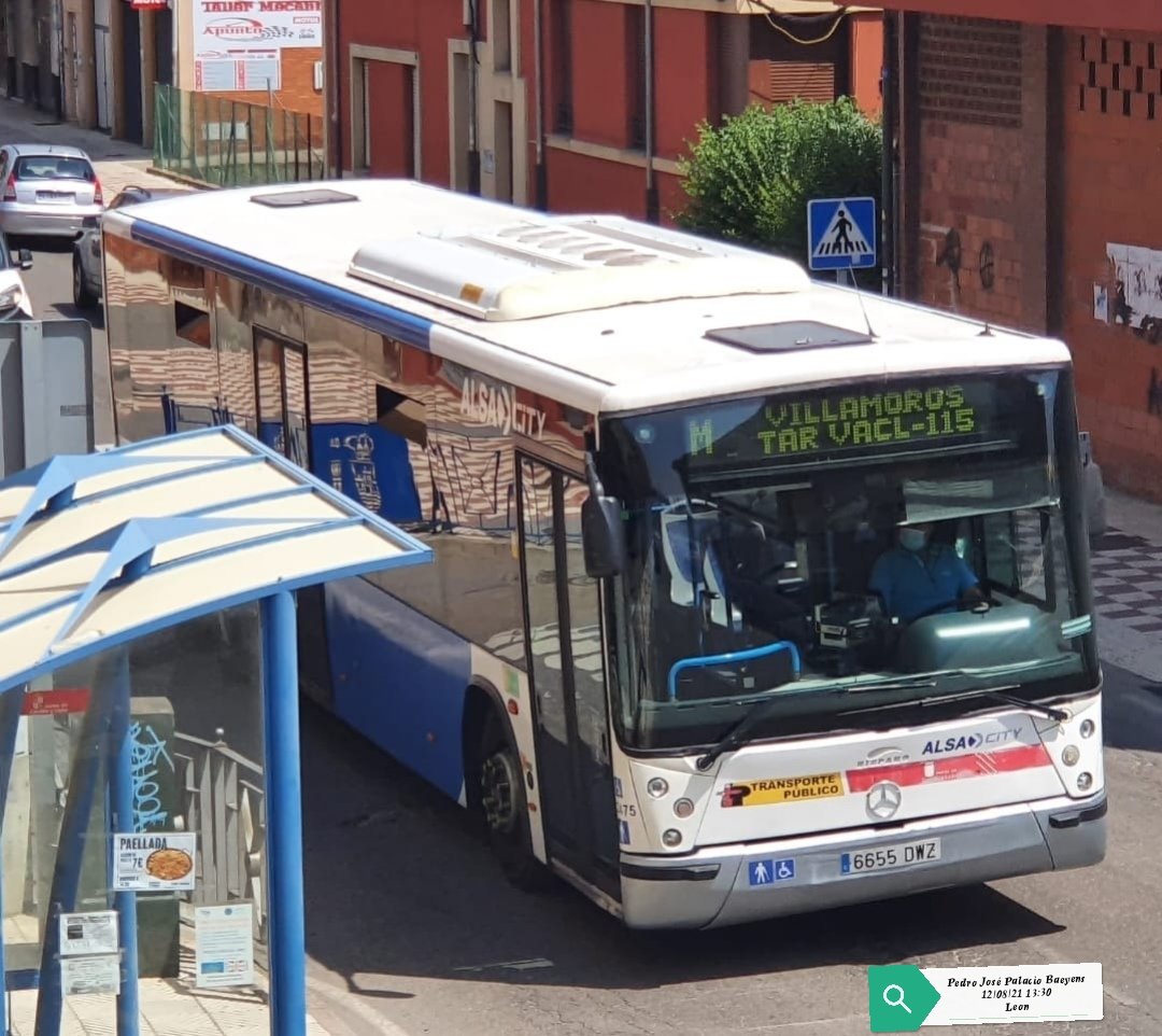 UrbanosBuses's tweet photo. En la imagen vemos a un Mercedes Benz con carrocería Hispano Habit perteneciente a Alsa City realizando la línea M3B. Actualmente este vehículo se encuentra haciendo servicios interurbanos en Murcia https://t.co/kfq6OqwtdU