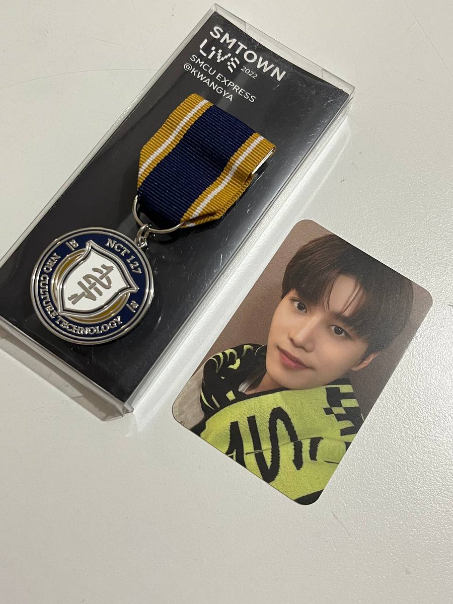 0614rolls's tweet photo. WTS LFB | #0614list .ᐟ
winwin (pc only) and taeil smcu emblem badge
₱ 2,250 set
payo / 24 hours reservation
reply mine / dm to claim https://t.co/InCUVkMk1t