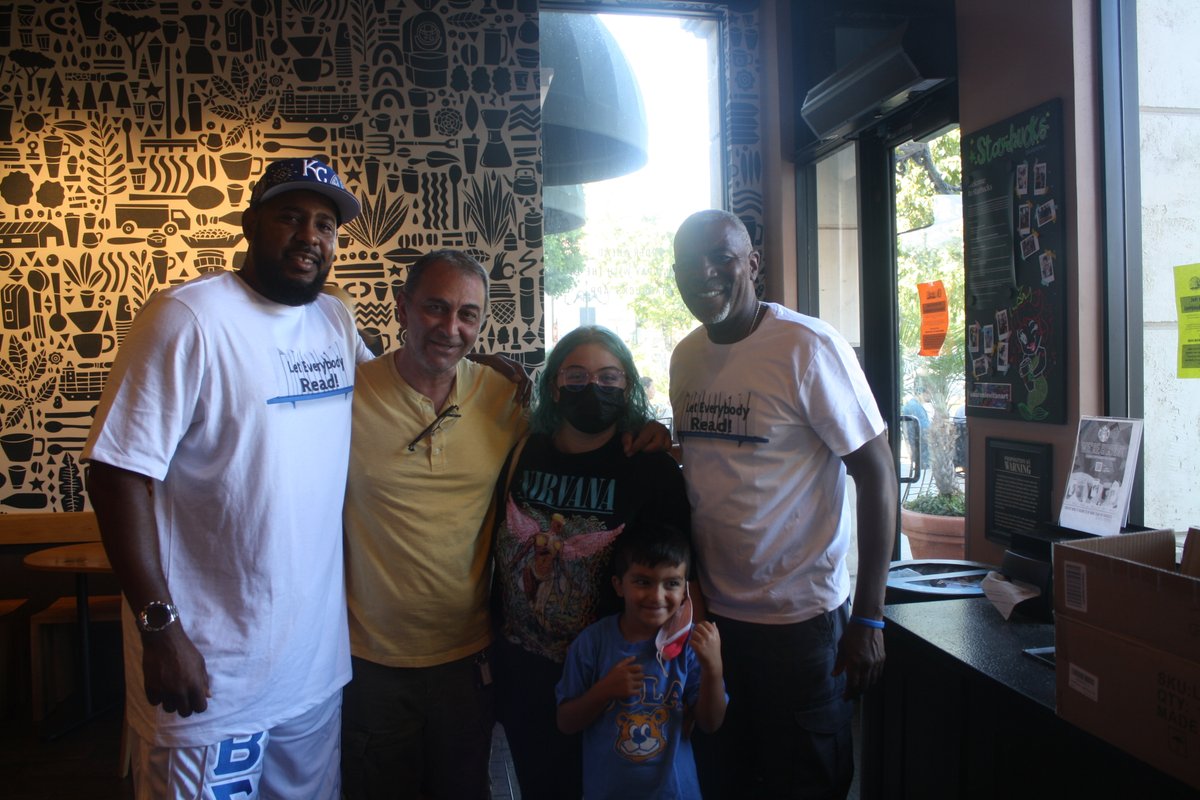 LTEveryBodyRead's tweet image. 