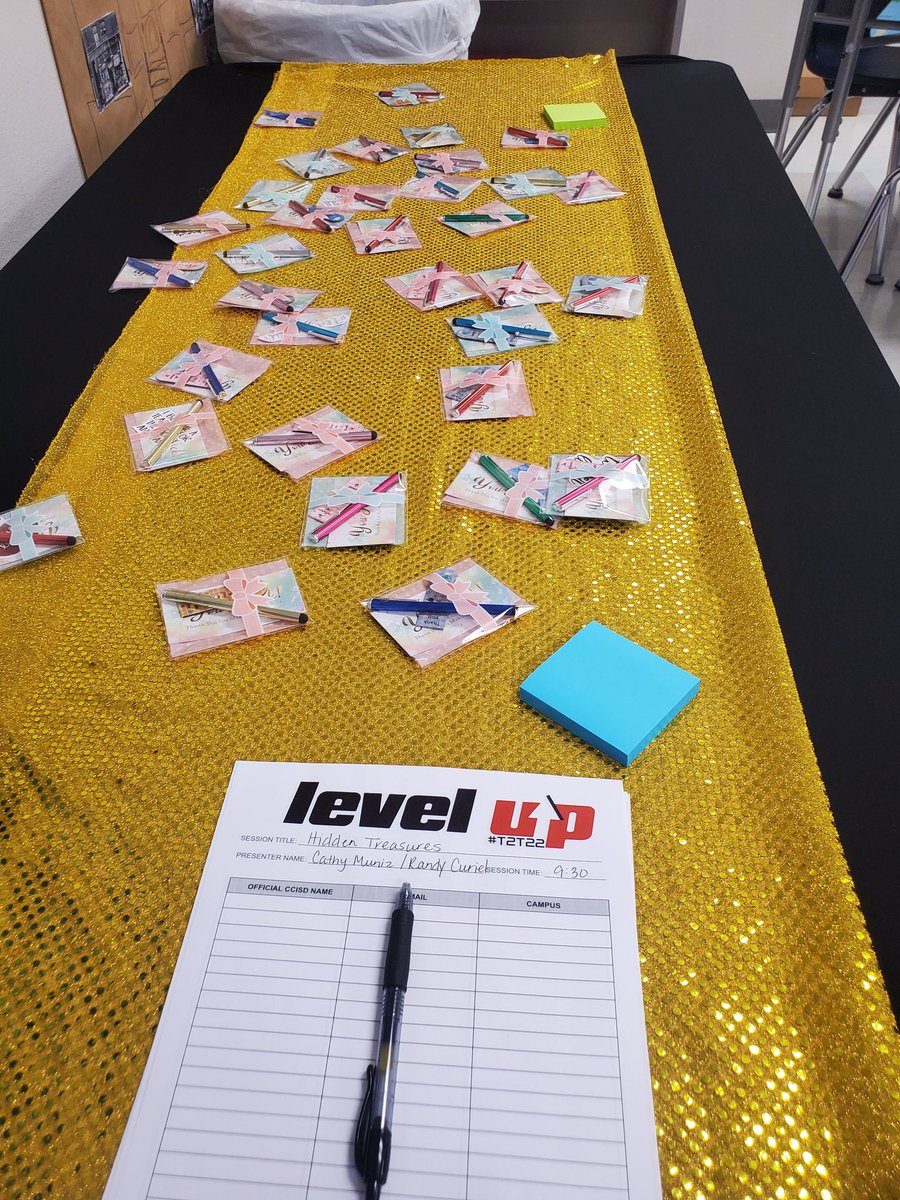 TechRoxGuerrero's tweet photo. #T2T22 
Cathy and Randy are ready to share the Technology Hidden Treasures! Join. @CCISD
Teachers come find some treasures for your classroom! @CCISDIT https://t.co/2iZARyITLl