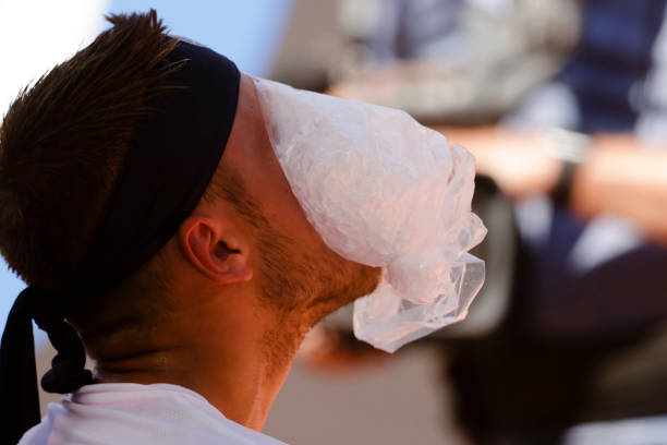 FYHns_ZX0AIQsA8?format=jpg&name=small