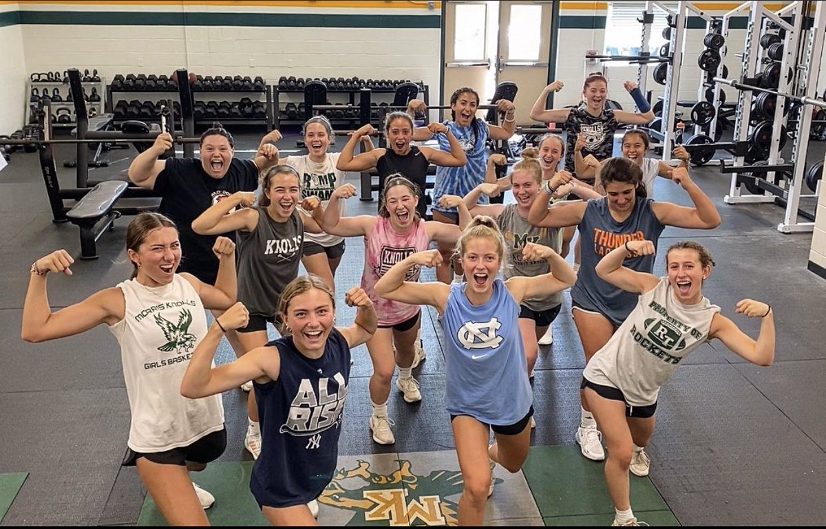 MKGlax's tweet photo. Missing 6 who had to leave early for field hockey practice but day 10 and still going strong! Strength by numbers 
__
#lax #glax #wlax #lacrosse #girlslacrosse #womenslacrosse #girlslax #womenslax #flex #flexoff #flexpic #biceps #muscles #gym #workout #gym #hardwork #focus #team https://t.co/GWnGZkx8D7
