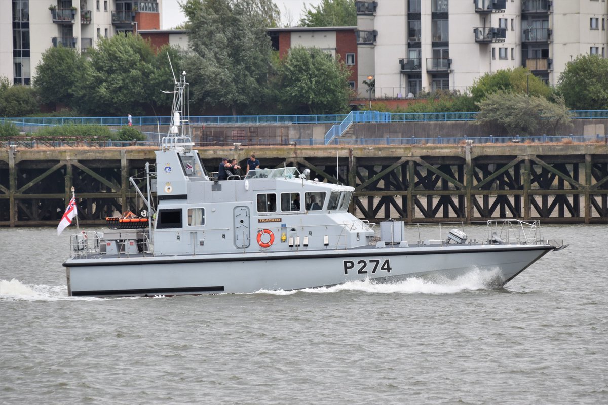 AJBC_1's tweet photo. A rare visitor to the #Thames today in the form of #RoyalNavy #HMSTracker #P274 - assigned to Faslane Patrol Boat Squadron providing Force Protection for @HMNBClyde (hence the additional armour and machine gun mounts). #dlr_blog

Heading to moor at @HMSPresidentRNR, #London. https://t.co/eSElmUygri