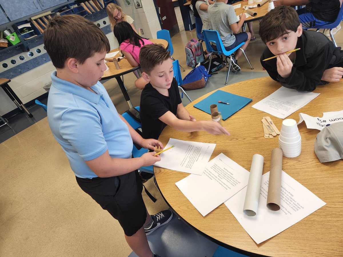 KobyMrs's tweet photo. Engineers building  bridges to hold 21 animals today during STEAM Wednesdays.  Great thinking,  planning teamwork and building. 🤔🌉🌁 #mahwahsummerbooster22
@KalliTriantafi1 https://t.co/IyHPqitZdZ