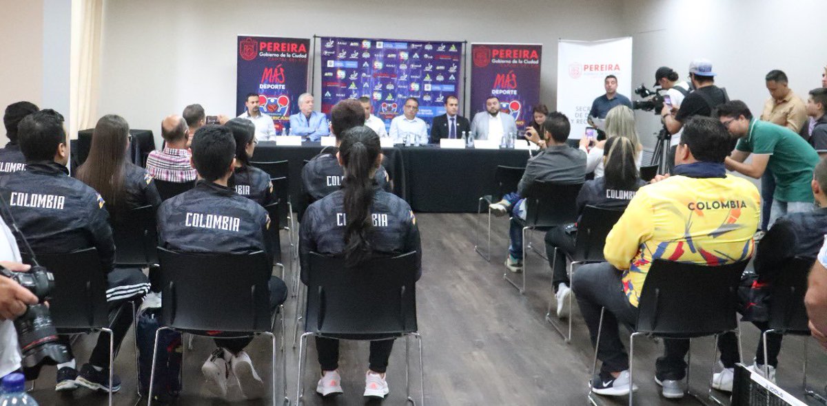 Rueda de Prensa del Campeonato Suramericano 2022 en Colombia🇨🇴

El Gobierno de Pereira hizo gala de un evento histórico para Pereira y oficializó el encuentro deportivo que tendrá a más de 60 deportistas del continente, del 21 al 27 de julio.

➕ americas.ittf.com/description?ar…