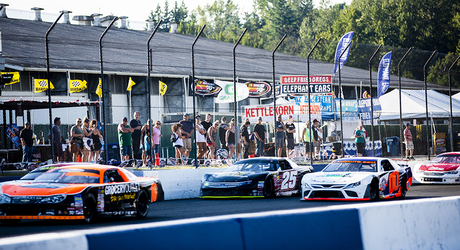 NASCARRegional's tweet photo. A potential $70,000 prize awaits one driver should they sweep the weekend during the Summer Showdown at @EVGSpeedway!

Here's everything you need to know about the Summer Showdown: https://t.co/bF7rH1ToQU https://t.co/bo3aanjRyn