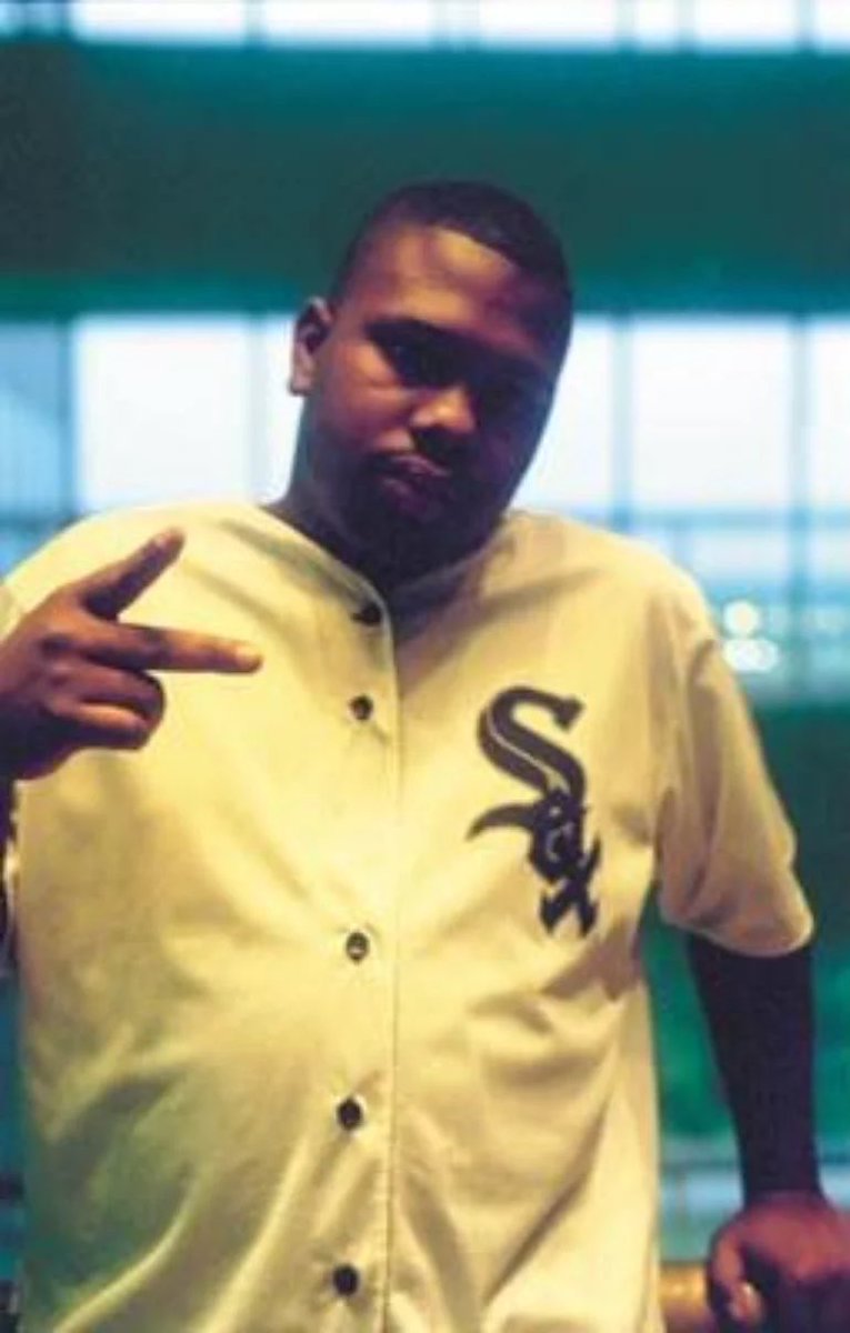 HTXHipHopMuseum's tweet photo. On July 20th, 1971, a legend was born.

Happy Birthday Robert Earl Davis Jr. aka DJ Screw. Your legacy will forever live on. We will always celebrate you and the movement you built in the city. 🤘🏾💜 https://t.co/6Gfe2gUZyP