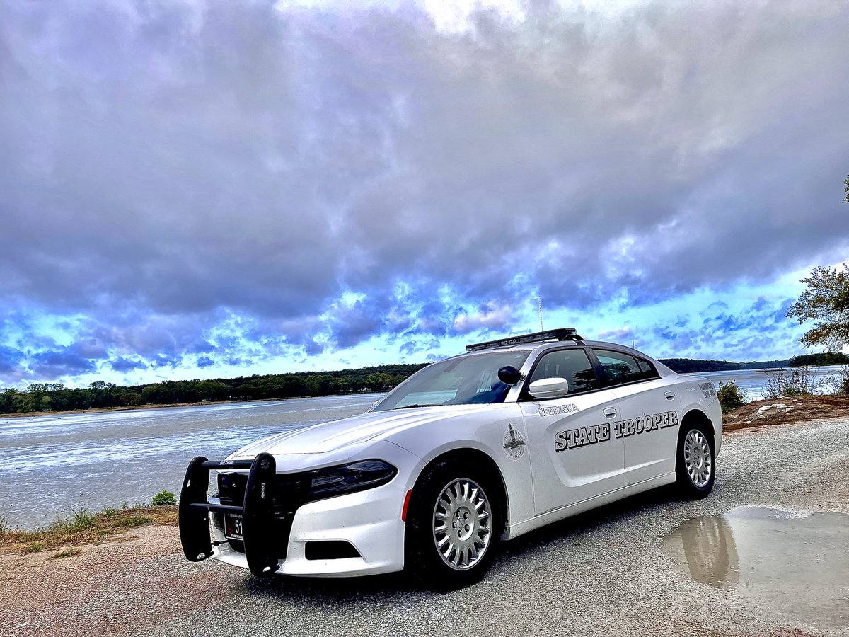 NEStatePatrol's tweet image. Let's do one more round of voting today as we get closer to choosing our entry for the national #CruiserCalendar! 

1-Balloons (244)
2-Sunset (421)
3-Platte River (516)
4-Bright Sky (176)

Vote in the comments!