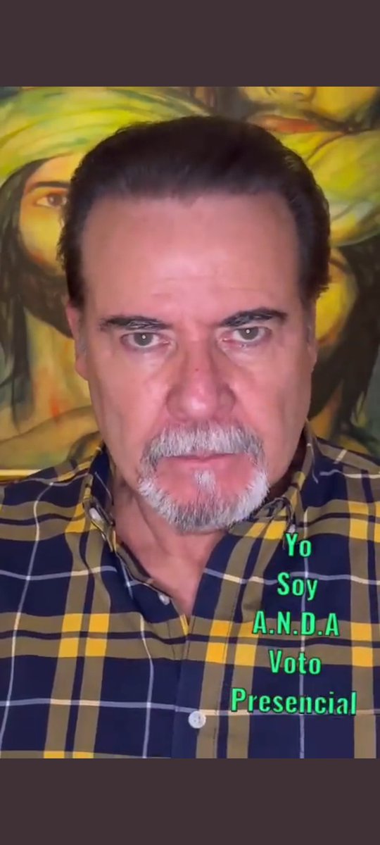 Weyyy no sé que es , pero votan con presencia porque se ve bien enojado 😓😆