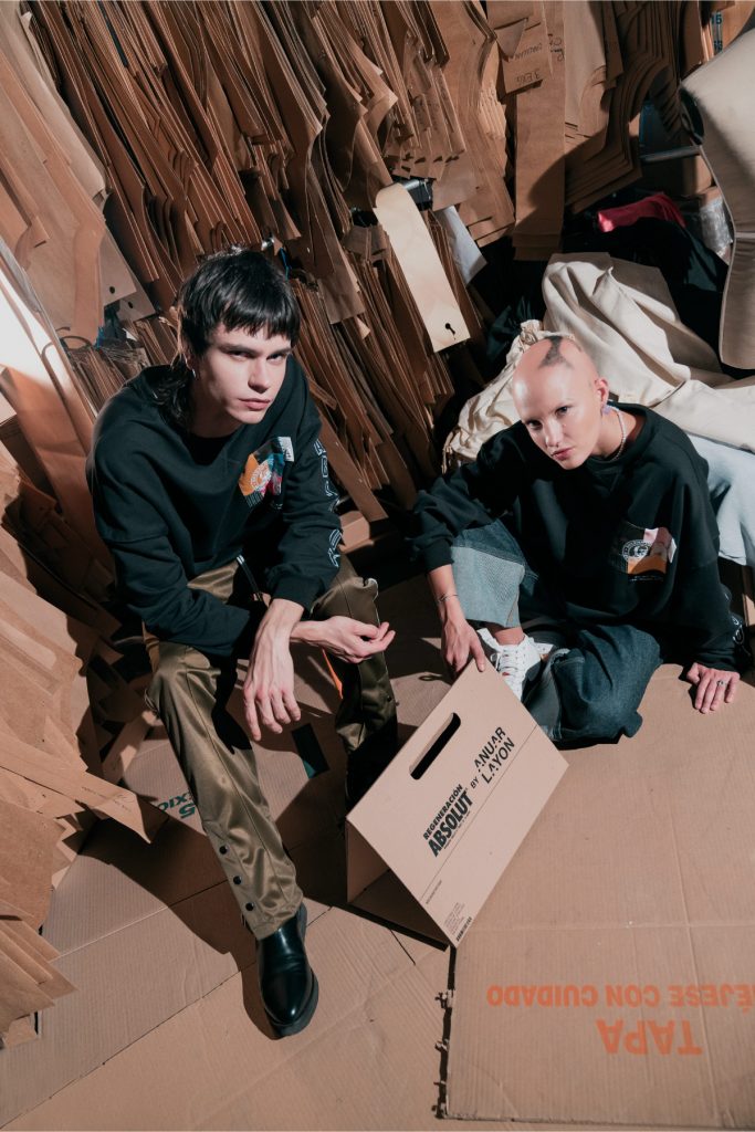 🌎 ¿Cómo se puede tener un impacto positivo al medio ambiente desde la moda? <a href="/absolutmexico/">Absolut Vodka México</a> y <a href="/AnuarLayon/">Anuar Layon</a> tienen una propuesta: bit.ly/3PHVL9D 💚
 
#RegeneraciónAbsolut