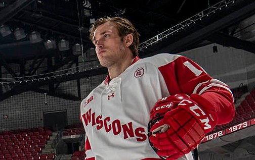 BadgerMHockey's tweet photo. Introducing your 2022-23 alternate captains

@BrockCaufield @gorny11 @mattydsp28 @KehrerAnthony https://t.co/IANJONGm6u