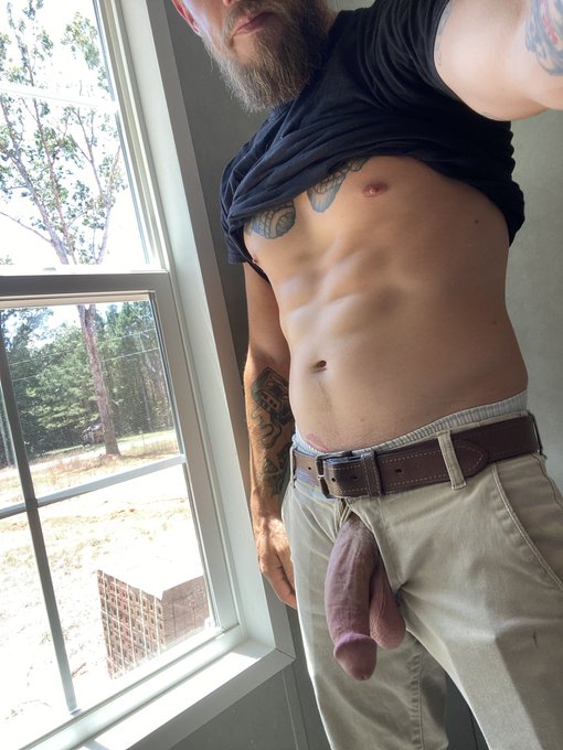 Kevin ONLYFANS DILF’s pics and videos