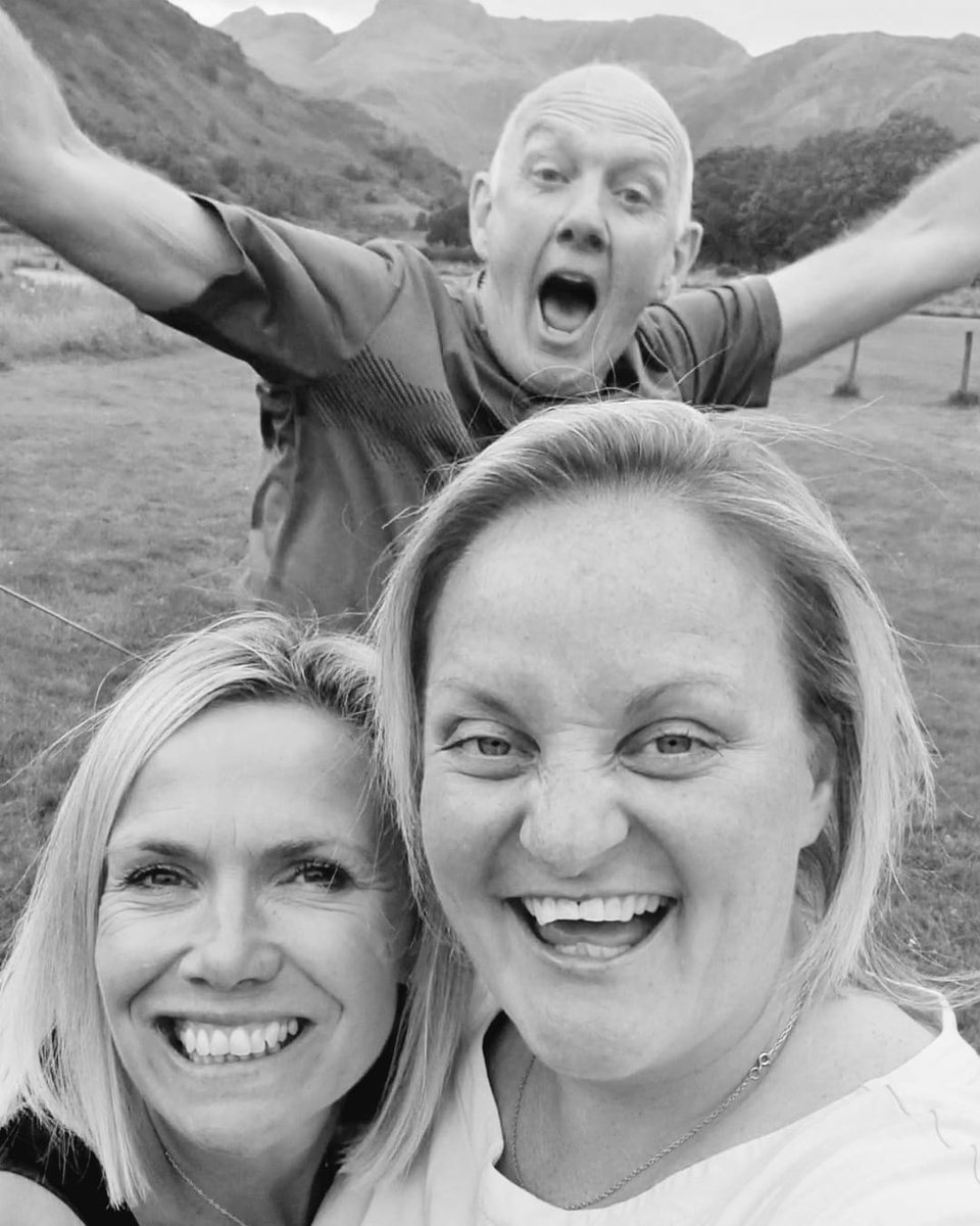 Gold DofE 2022 Staff team