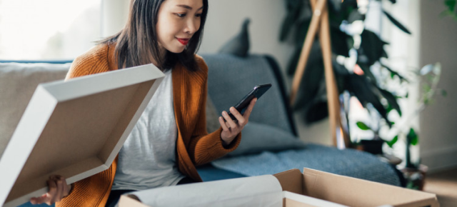 TweetsByTones's tweet photo. How are #retailmedia networks affecting #brand funding? Read @Merkle Joe Hammond's article in @MyTotalRetail here: https://t.co/mskaCFezqz https://t.co/rIfahgJTUI