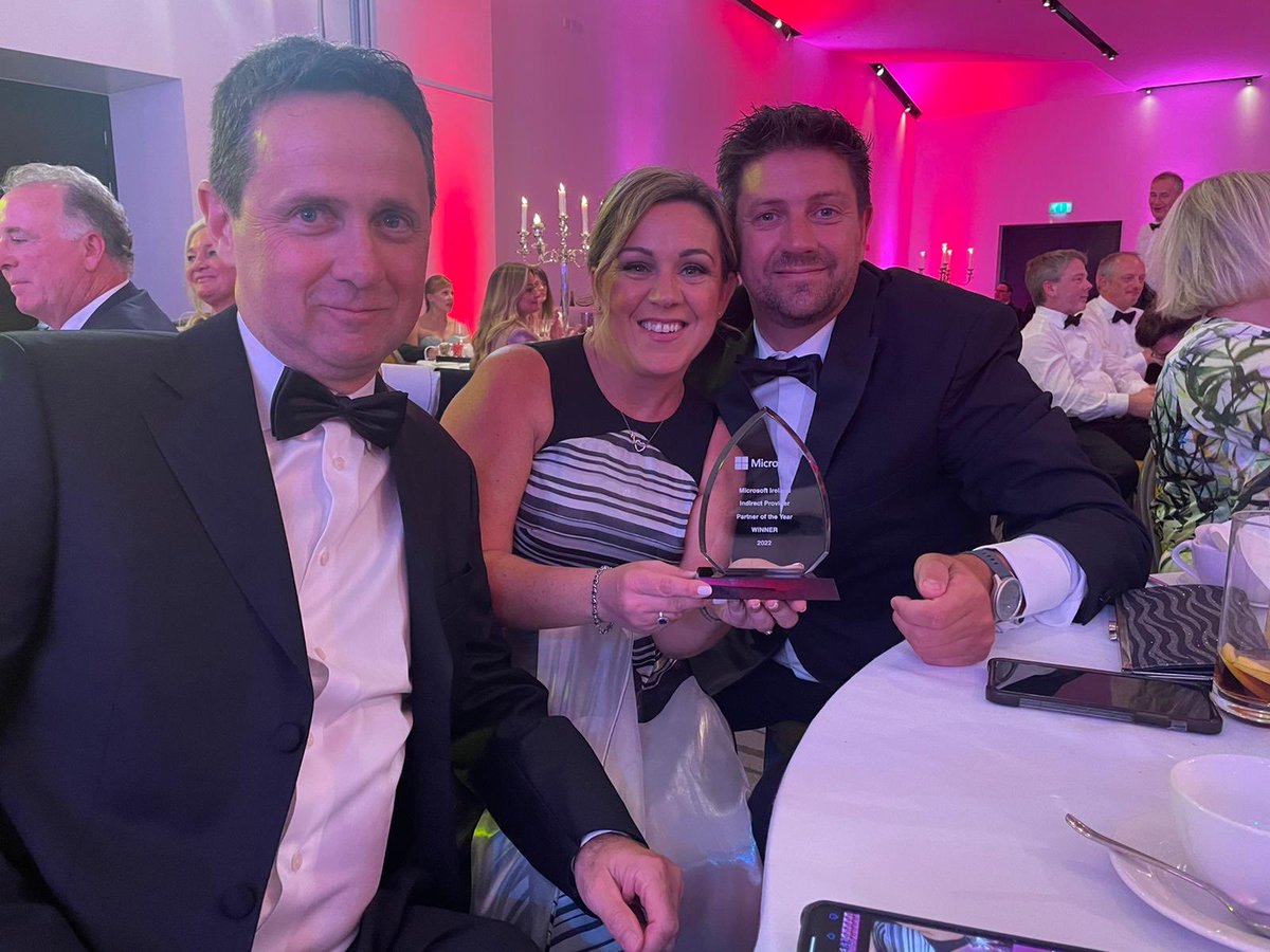 TheMrs_Finn's tweet photo. So proud of the team at ⁦@MWHDistribution⁩. 4 out of 5 years #winning #inspire https://t.co/HkiUHpIvot