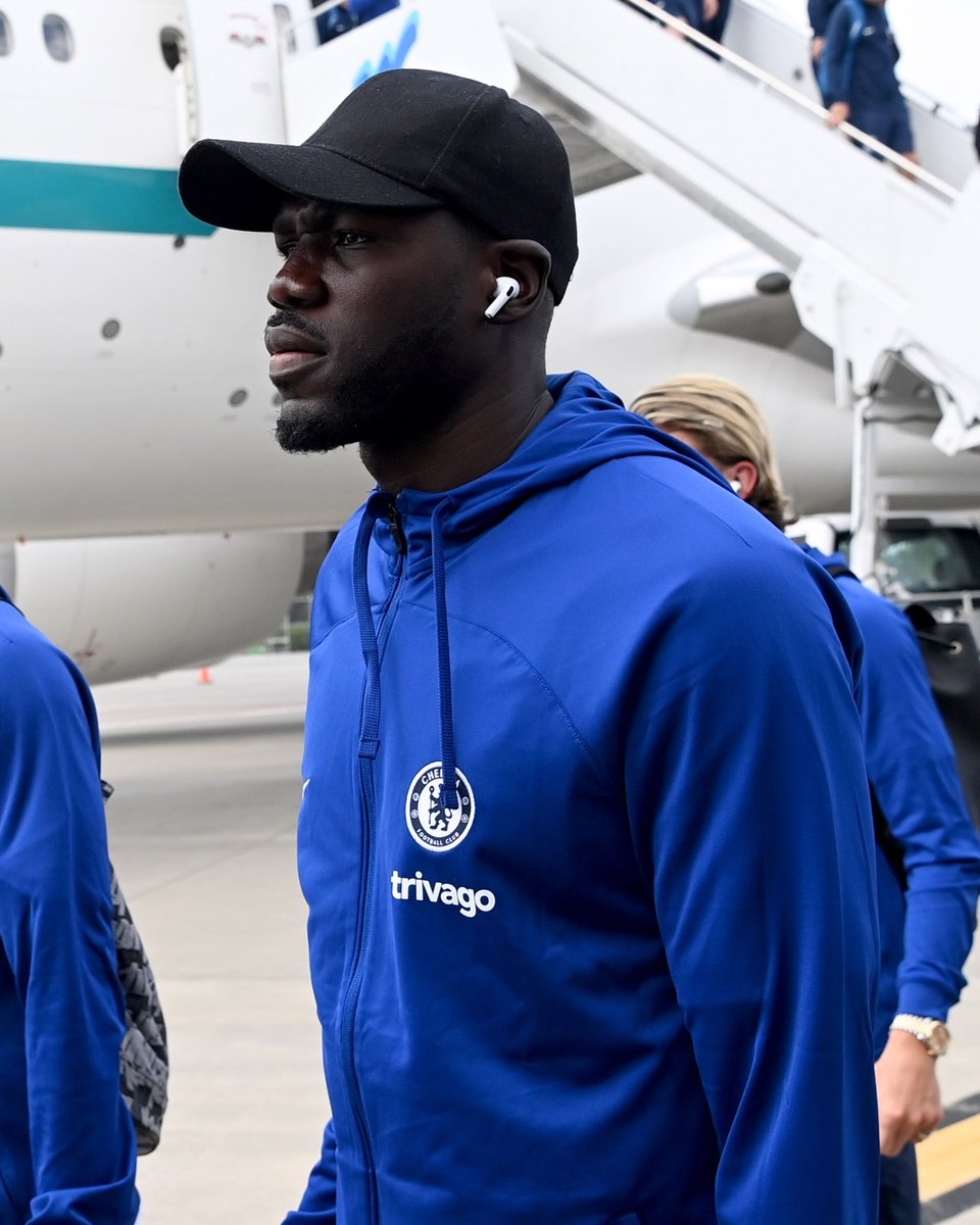 ChelseaFC's tweet photo. Kalidou. 👊

#BluesInTheUSA https://t.co/PClALQRxnM