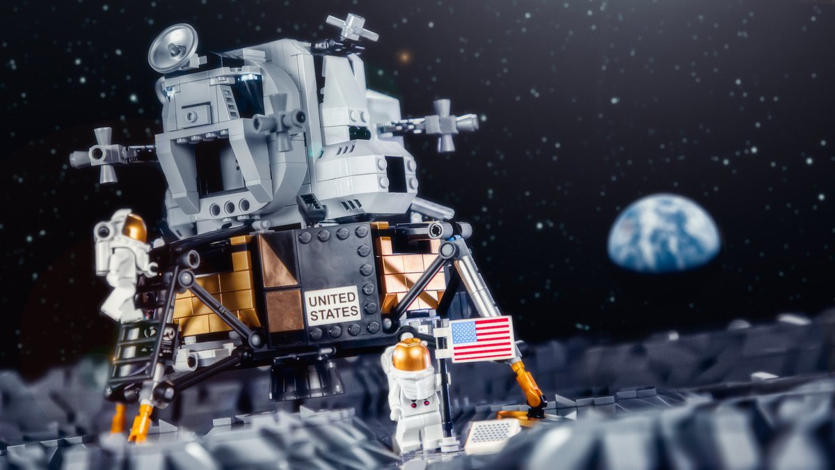 One Small Step... in honor of the first Moon landing, I thought I’d share this older photo that’s been collecting lunar dust sitting in my Lightroom Catalogue.  #LEGO flic.kr/p/2nzfEJ2