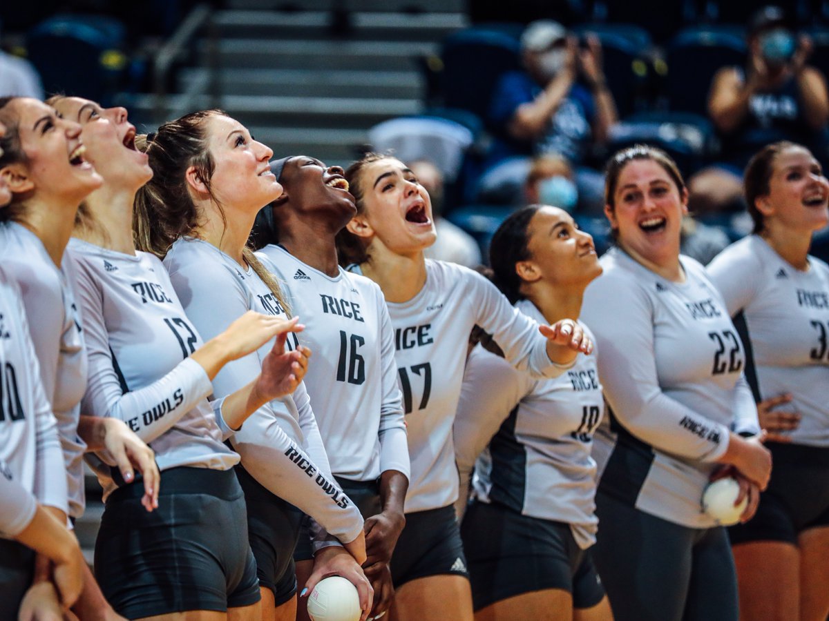 Looking at the season like

#GoOwls👐