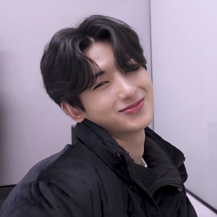 junwonbot's tweet image. ¡beep beep! junwon llegó&amp;gt;&amp;lt;

- soy un nuevo bxt de #AUDITIONTheHowling y  llegué para que sepas cuánto te amo ^_^

para invocarme puedes mencionarme (@junwonbot) o hablarme a mi dm &amp;gt;&amp;lt;