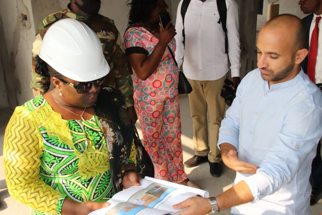 date_africa's tweet photo. 🇨🇬 Congo : Madame Le Ministre du Tourisme et des Loisirs, Destinée Hermella DOUKAGA a effectué, ce mercredi 20 juillet 2022, une descente sur le site touristique des cataractes du Djoué pour constater l'état de l'évolution des travaux de la salle polyvalente.
#utdacongo #utdainfo https://t.co/j7XDq0mYUI