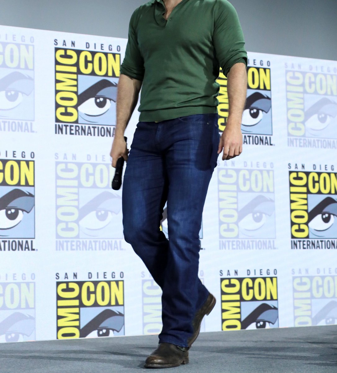 CraigLin's tweet photo. Henry Cavill talking all things Superman at #SDCC2022 https://t.co/vszybXMTzF