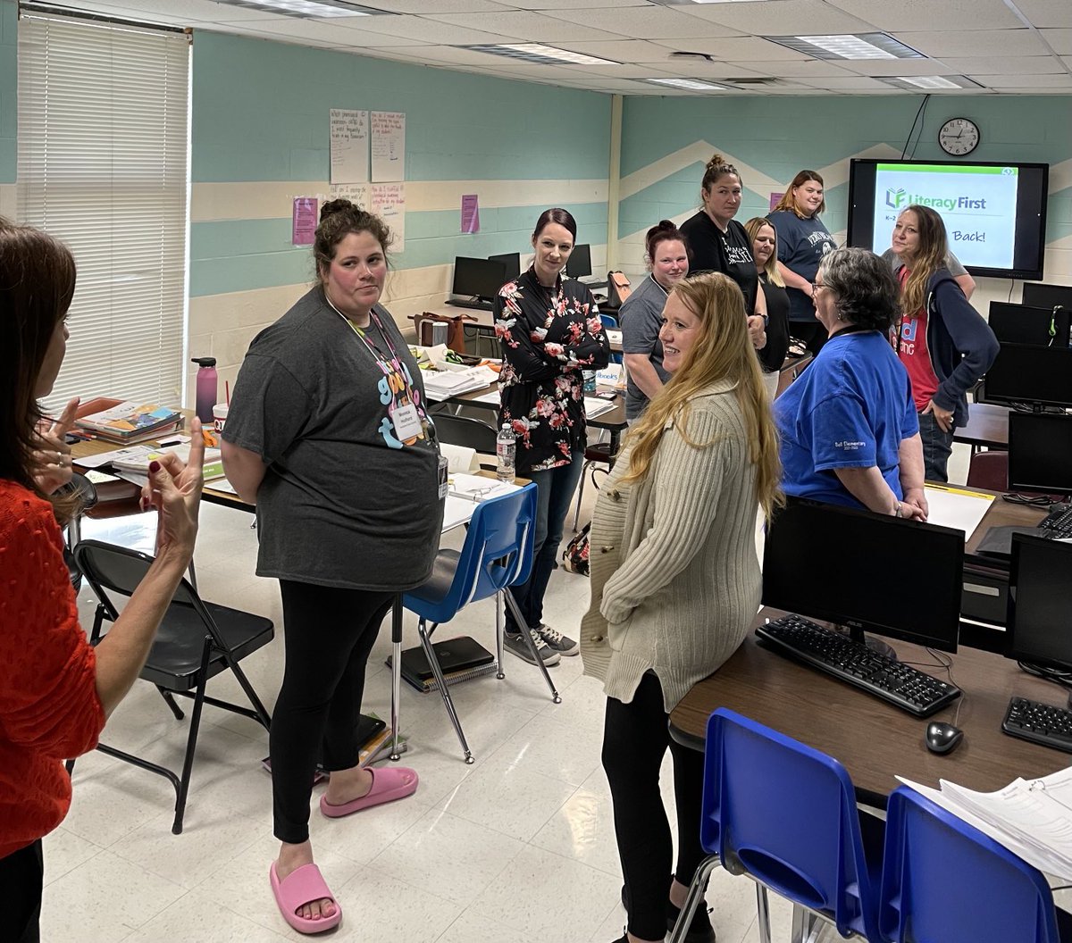 vronketto's tweet photo. Supporting Oklahoma teachers on Literacy First: The Science of Reading. We’re playing rhyming ping pong. https://t.co/dZS5XXg0mS