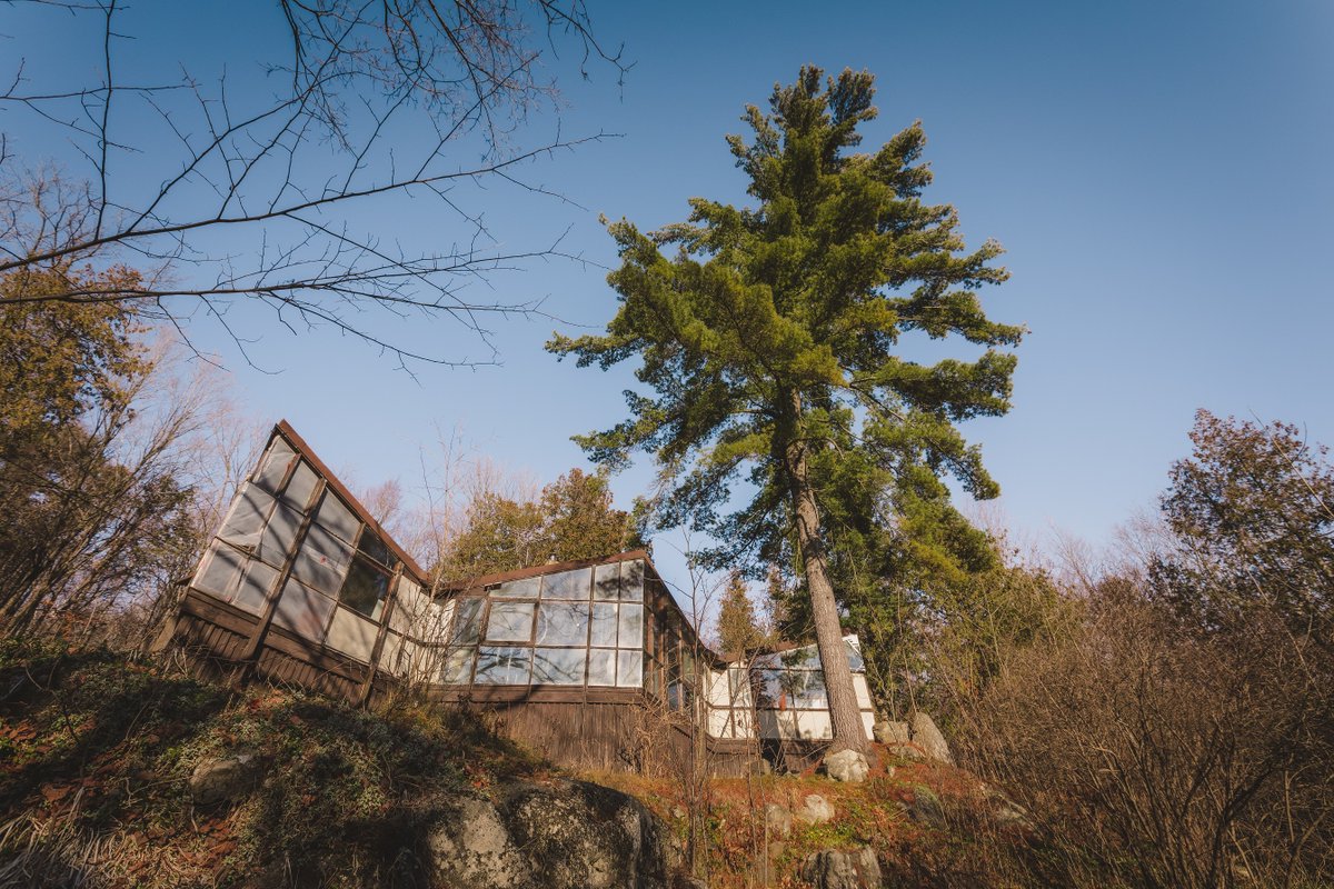 NCC_CCN's tweet photo. Our “Capital Culture Lives Here” initiative continues!

We’re seeking dynamic &amp; creative partners to transform some of the historic houses we manage.

Our vision for:
🔸 Strutt House
🔸 1224 chem. de la Montagne

➡️ Opportunity for an in-residence program for artists/scientists https://t.co/7mfBl5O20C